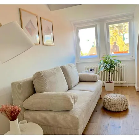 Mel&bens City-apartment Domblick Marktplatz شقة